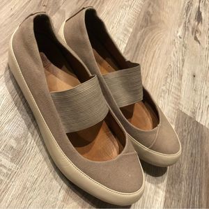 FITFLOP Beige Taupe Leather Canvas Casual Comfort Loafer Flat Shoe Size 39/8